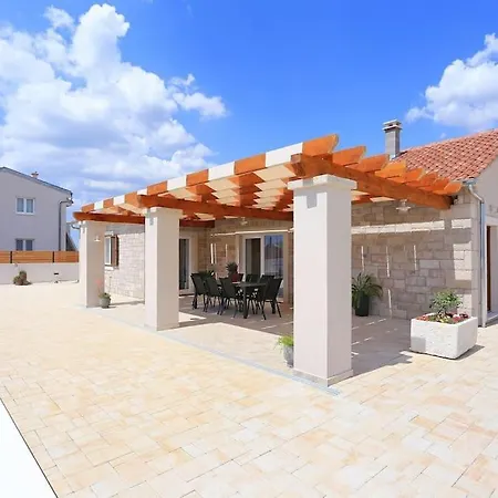 Villa Orkula