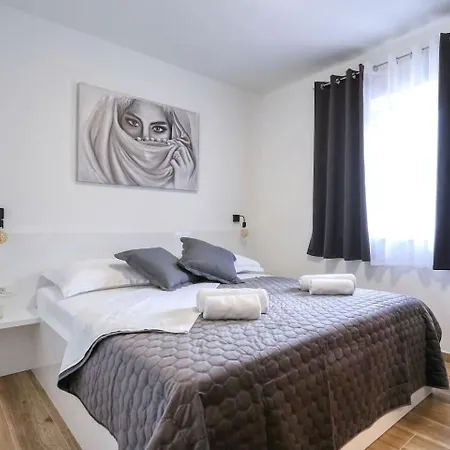 Orkula Villa