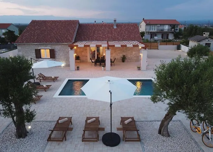 Villa Orkula *